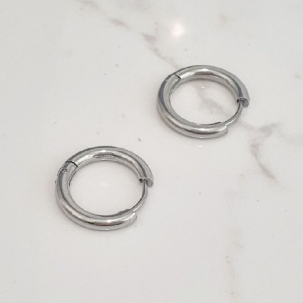 Silver Mini Hoops